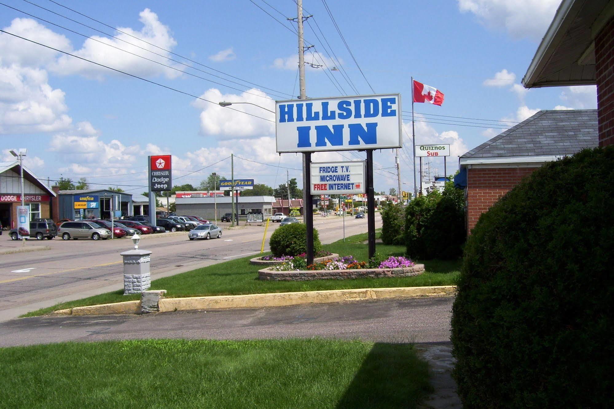 Hillside Inn Pembroke Exterior foto